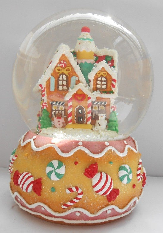 120MM GINGERBREAD HOUSE WATER GLOBE