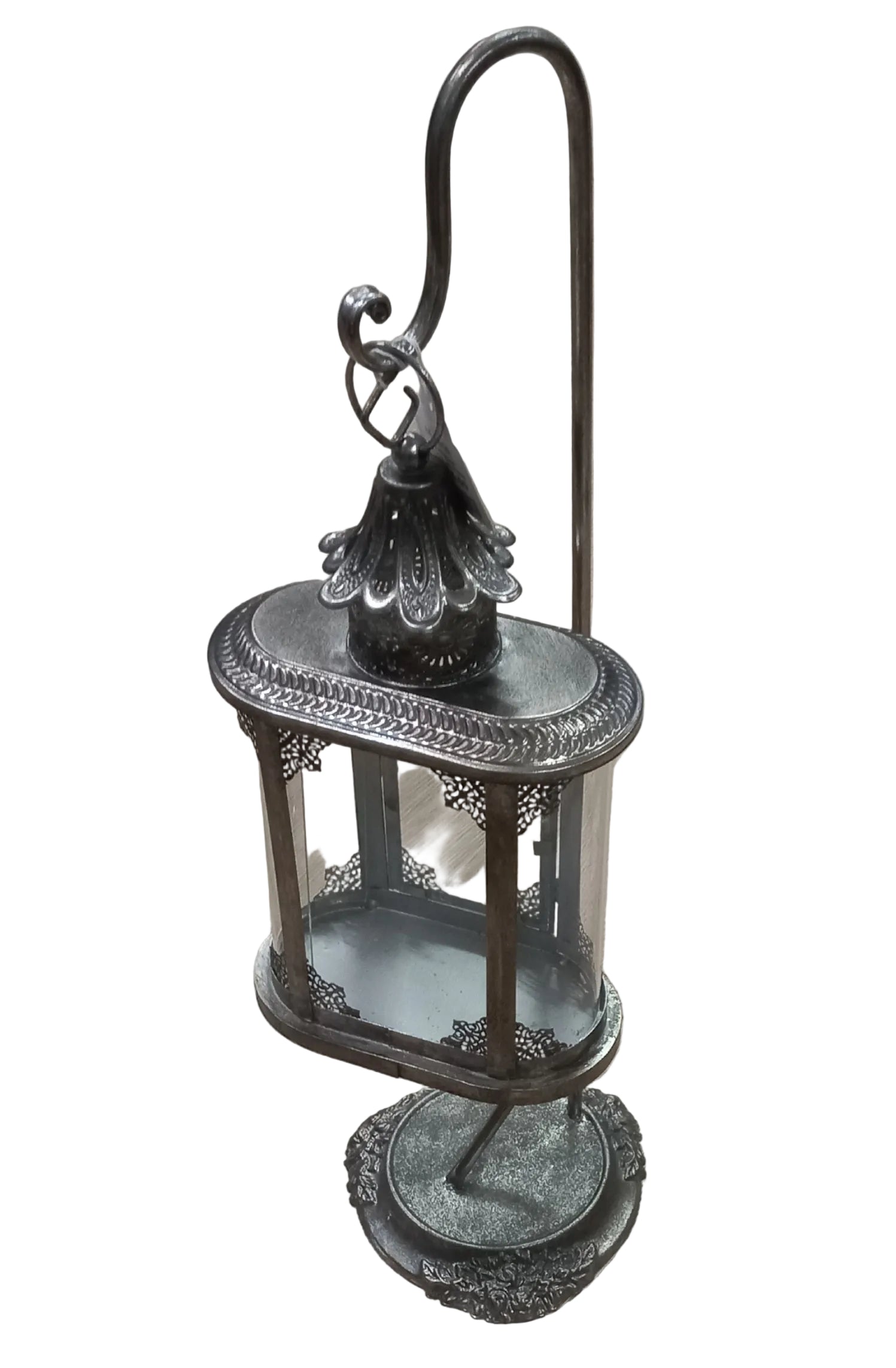 CHAMPAGNE LANTERN ON STAND