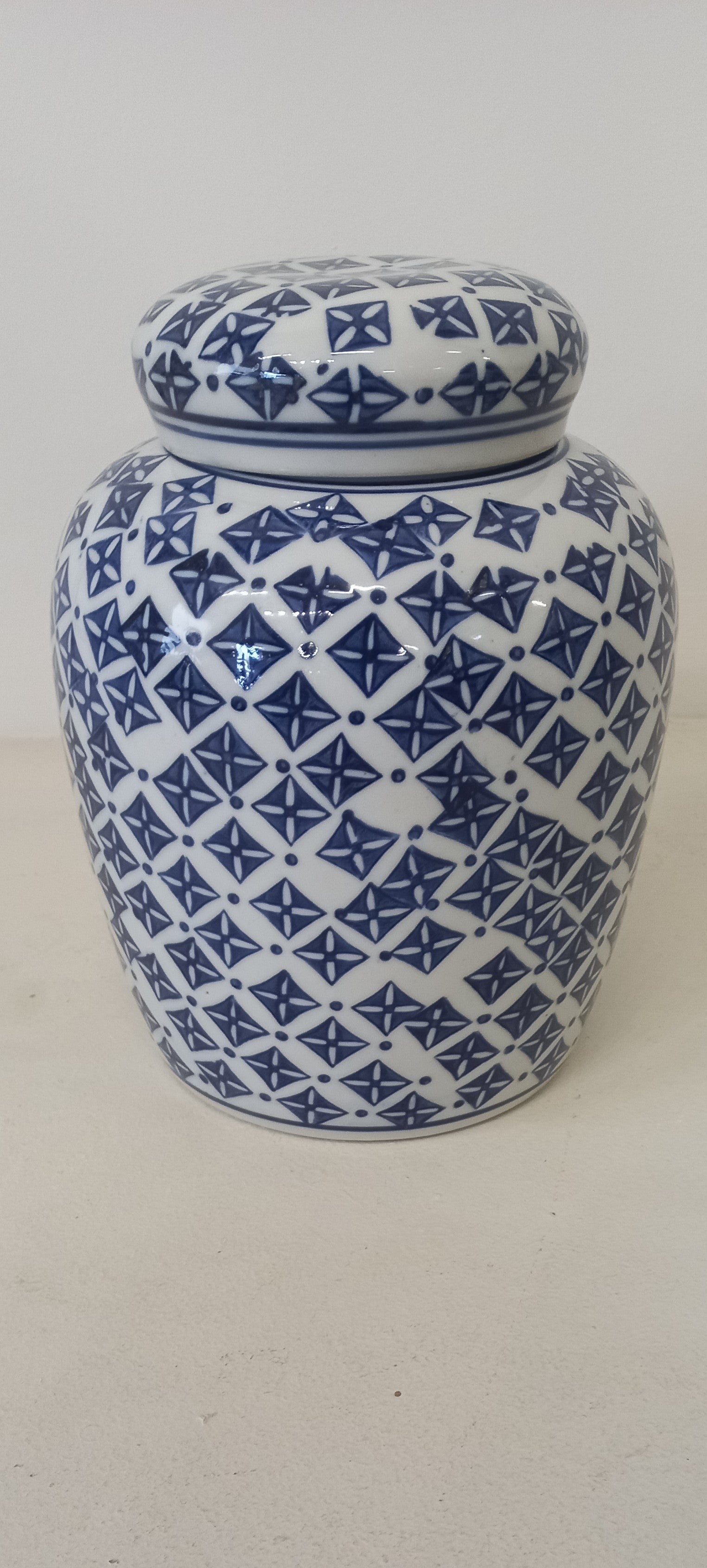 10" BISCUIT JAR